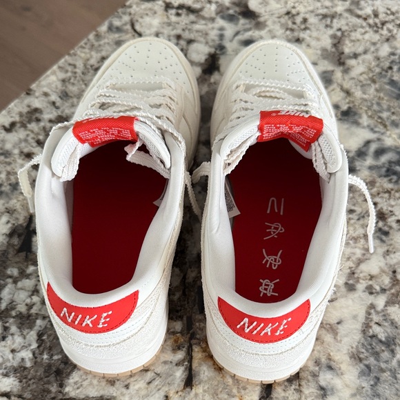 Nike “Friendship Knot” sneakers - Picture 4 of 8